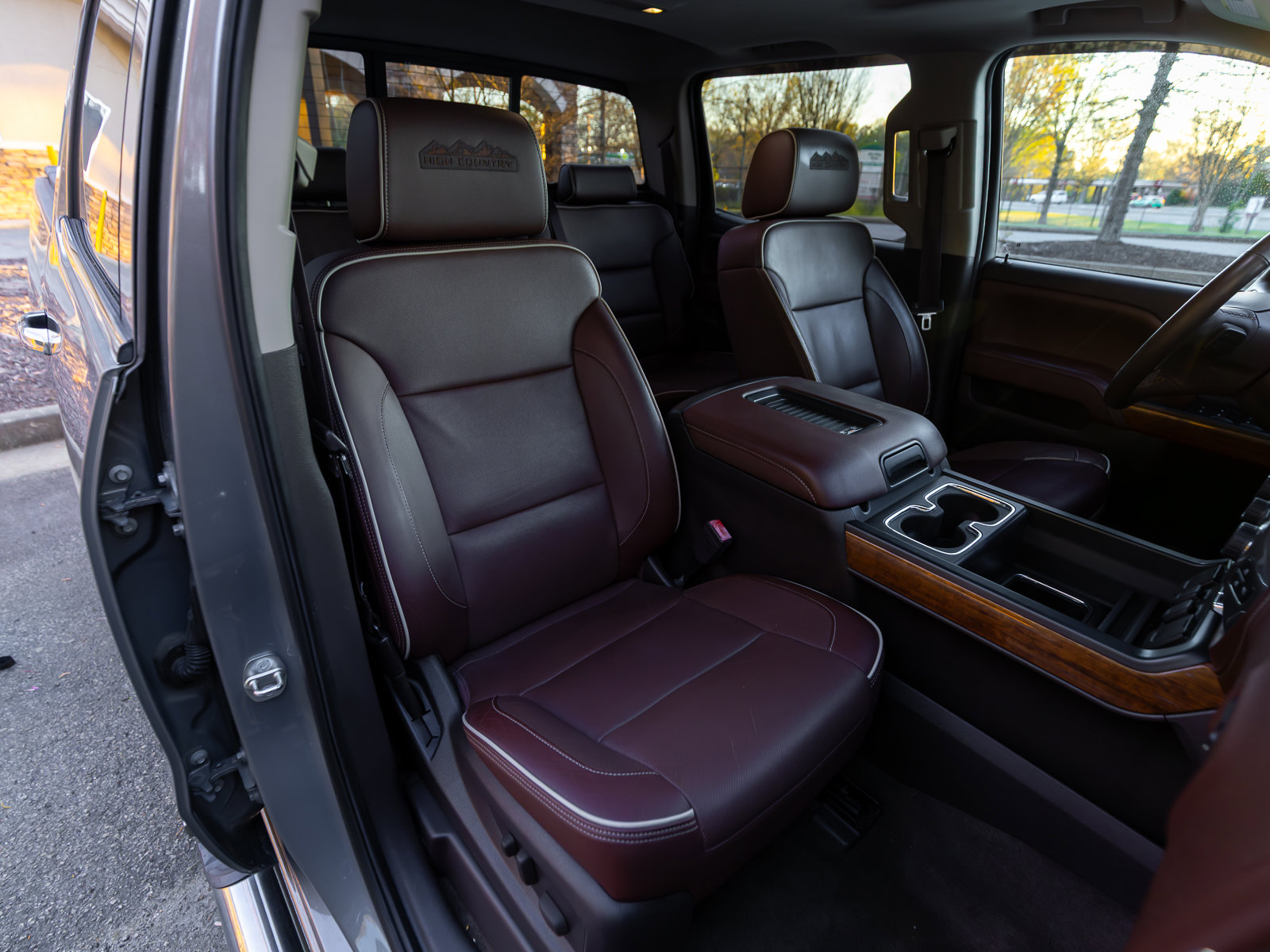 Used 2017 Chevrolet Silverado 1500 High Country image 12