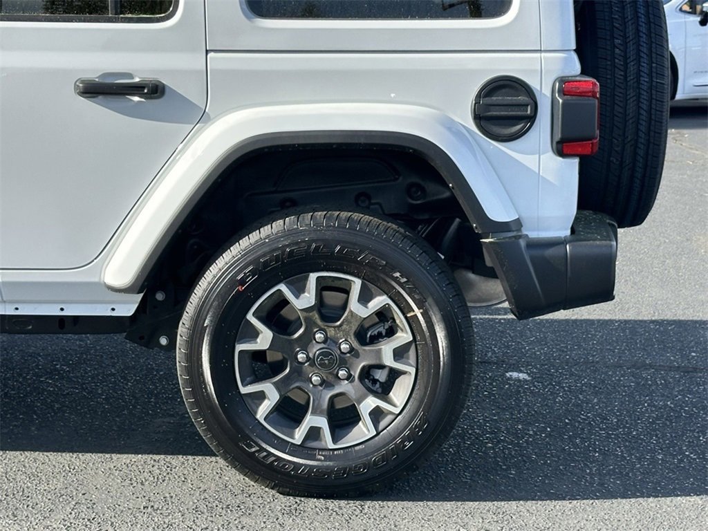 New 2025 Jeep Wrangler Sahara image 32