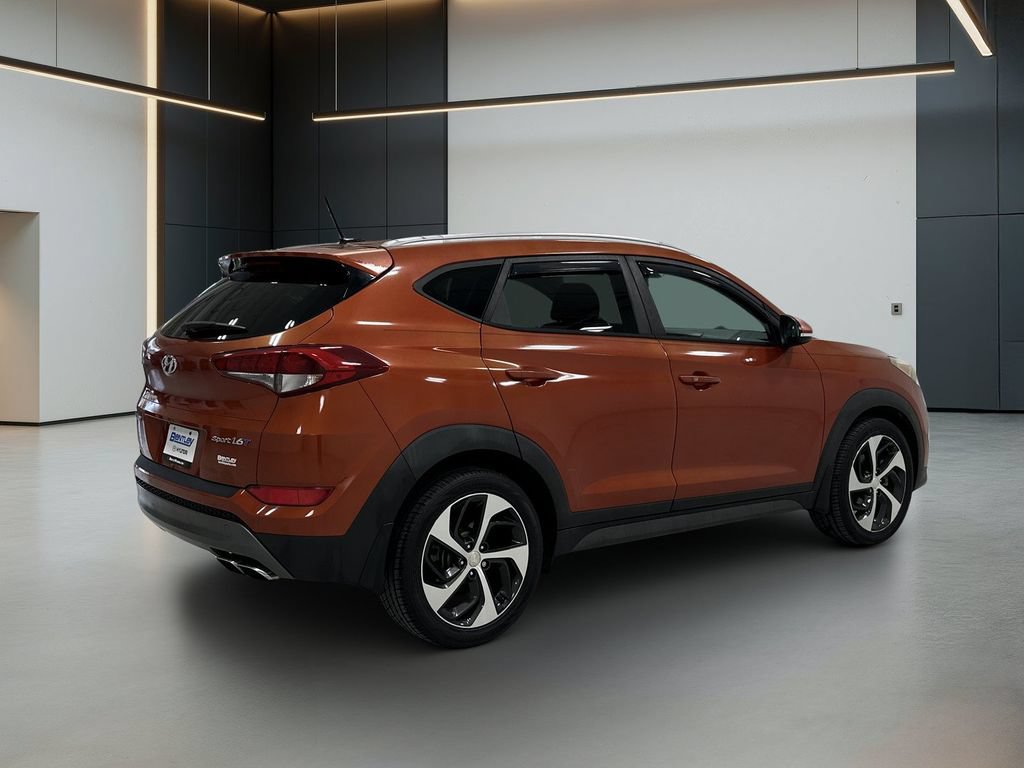 Used 2016 Hyundai Tucson Sport FWD image 6