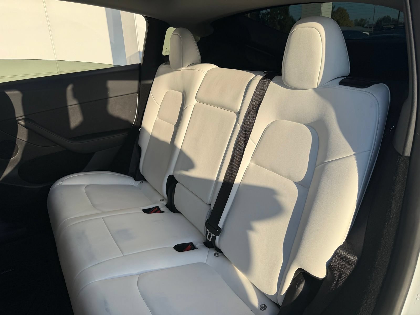 Used 2024 Tesla Model Y Long Range AWD/4WD image 15