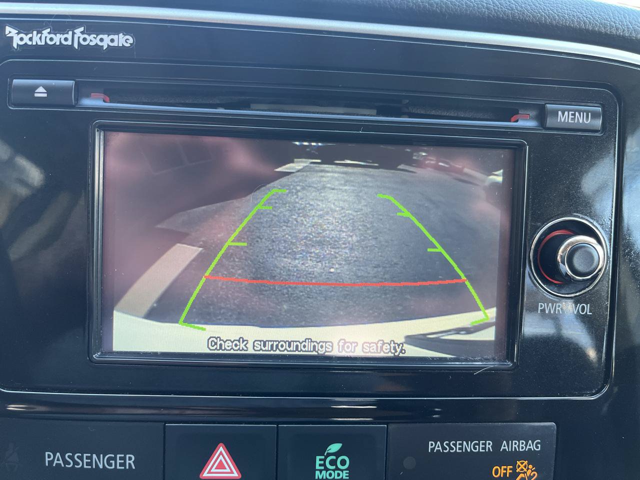 Used 2015 Mitsubishi Outlander SE AWD/4WD image 17
