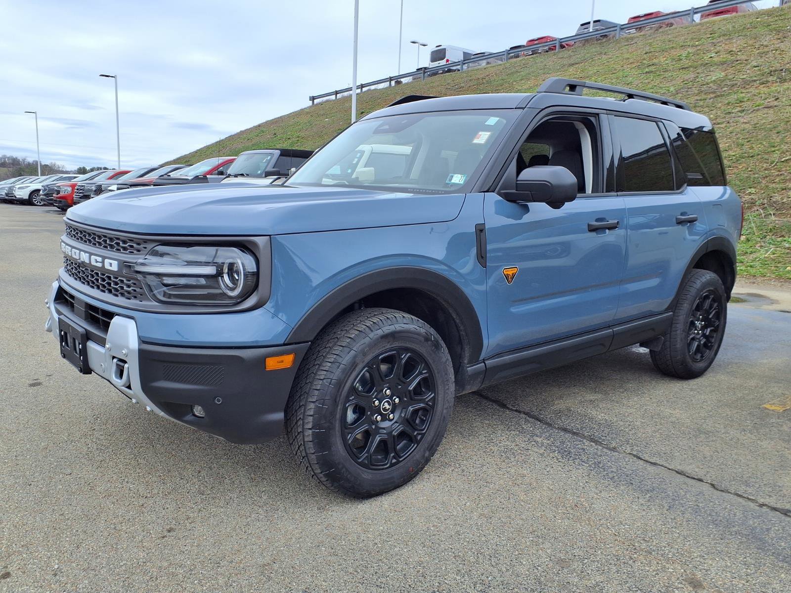 Certified 2025 Ford Bronco Sport Badlands image 3