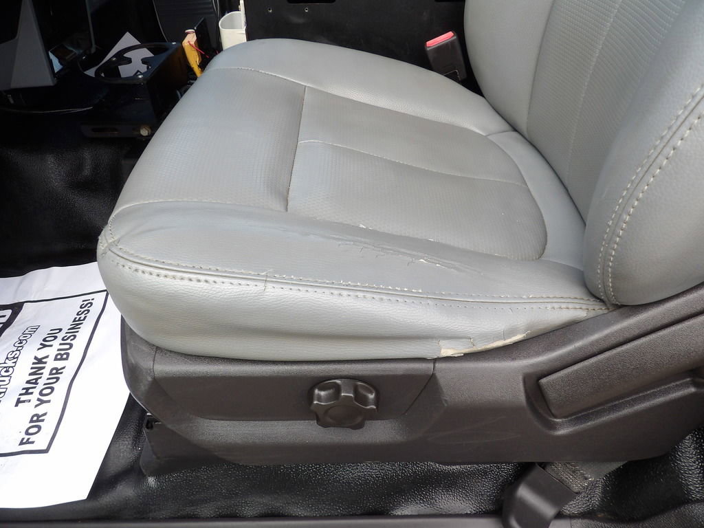 Used 2012 Ford F550 2WD Regular Cab Super Duty w/ Payload Upgrade Pkg image 18