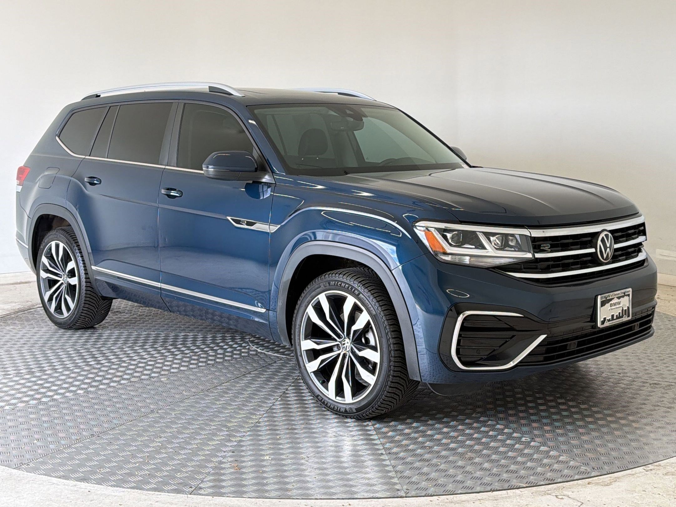 Used 2021 Volkswagen Atlas SEL R-Line image 7
