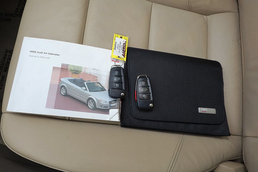 Used 2009 Audi A4 2.0T FWD image 11