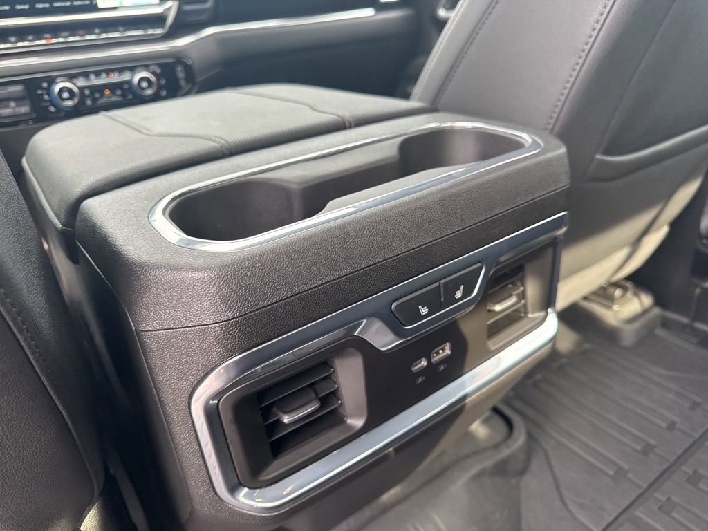 Used 2025 GMC Sierra 2500 SLT image 37