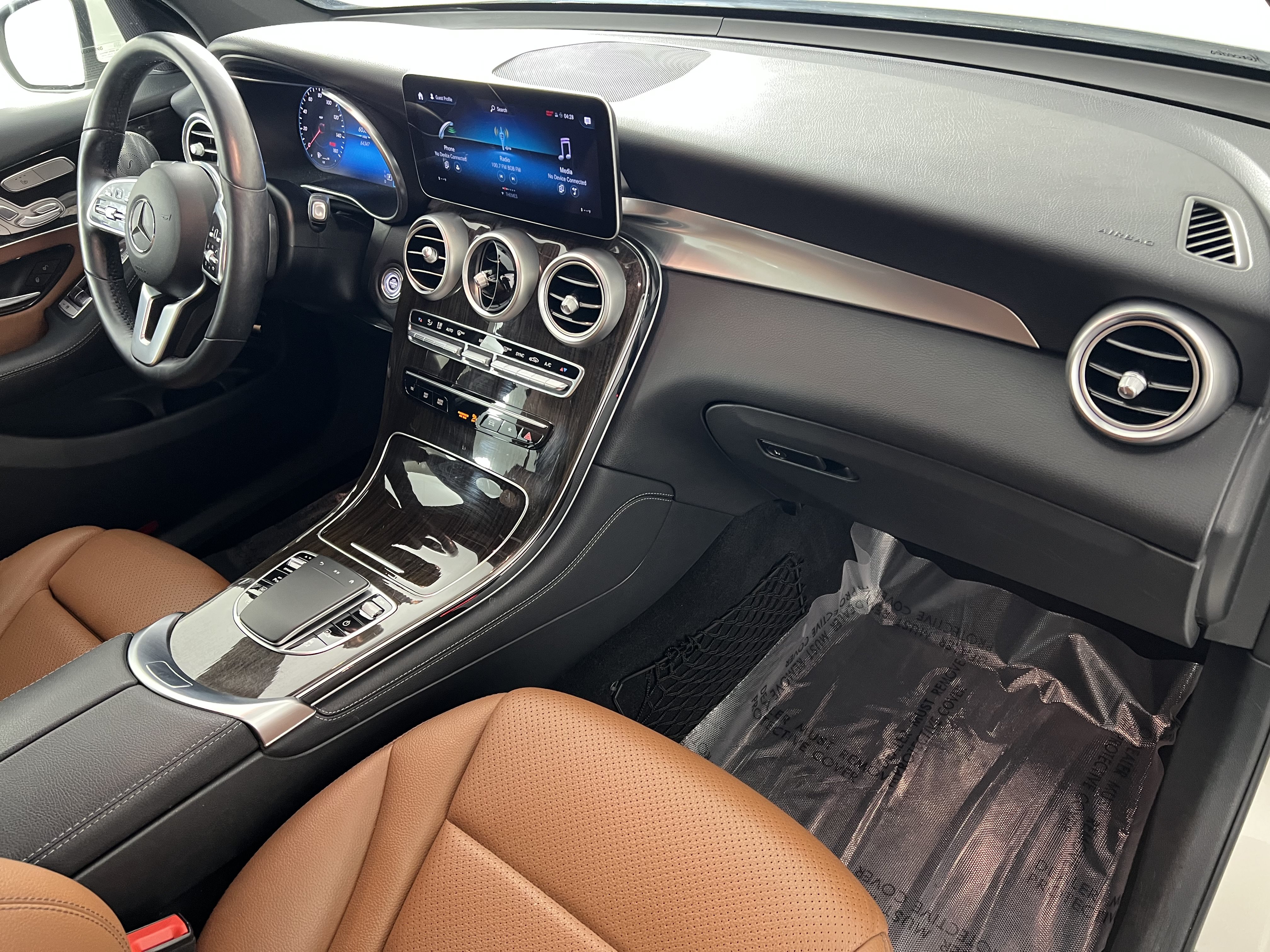 Certified 2020 Mercedes-Benz GLC 300 4MATIC Coupe image 26