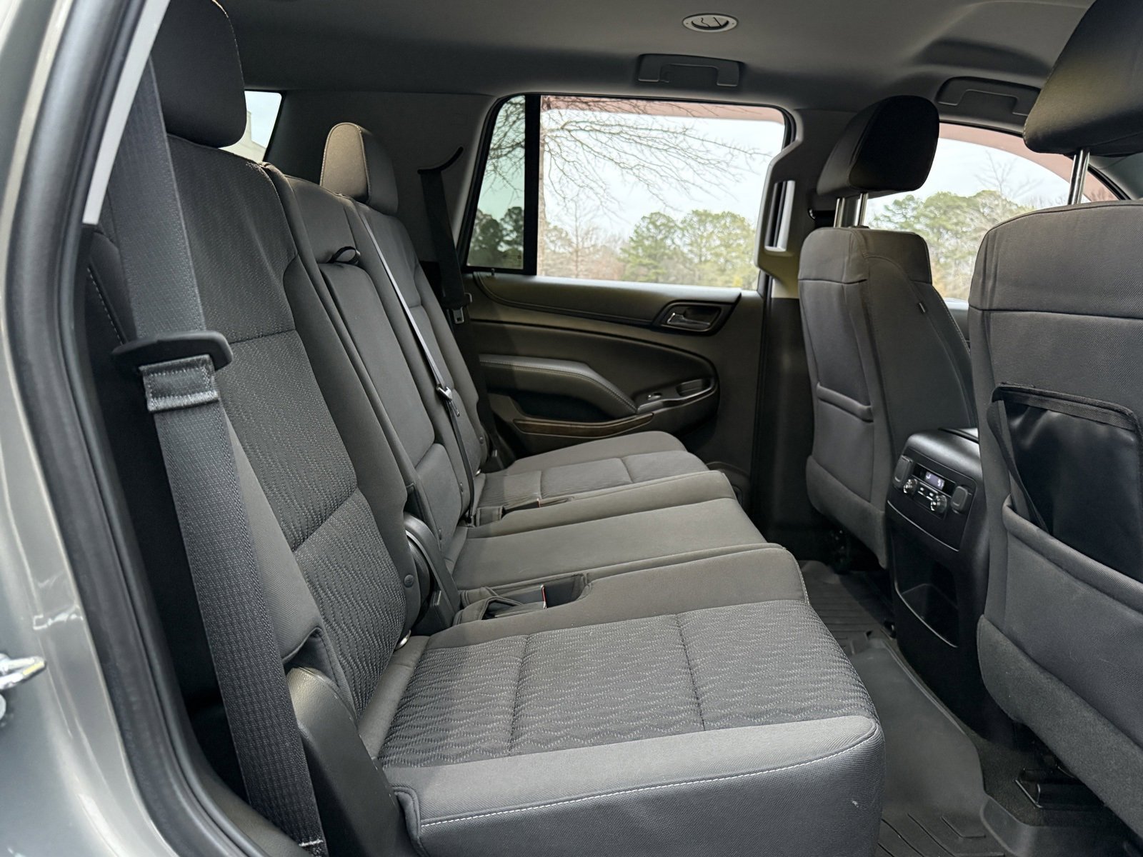 Used 2018 Chevrolet Tahoe LS w/ All-Season Package image 37