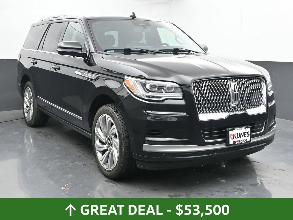 Used 2024 Lincoln Navigator Premiere image 4