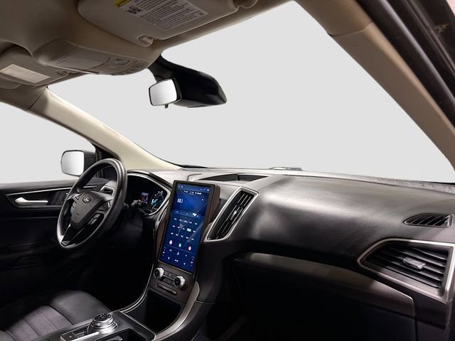 Used 2021 Ford Edge SE image 28