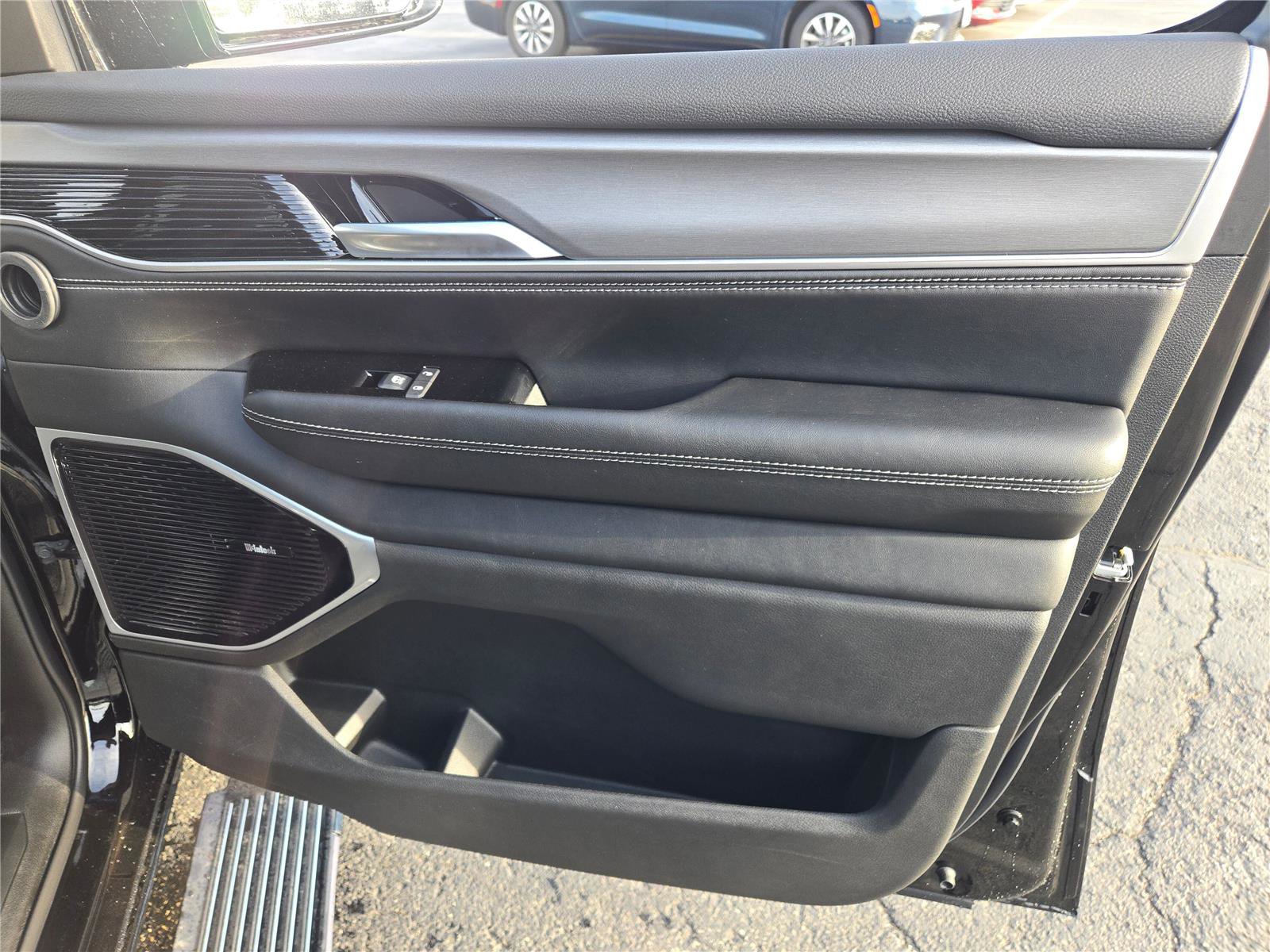 New 2026 Jeep Grand Wagoneer L Limited image 6