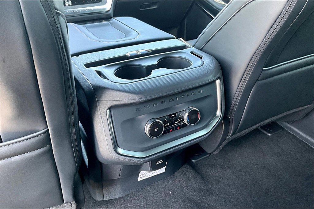 New 2025 Ford Expedition Tremor image 16