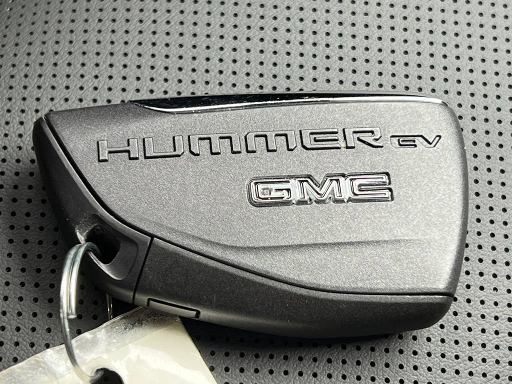 New 2025 GMC Hummer EV 2X image 40