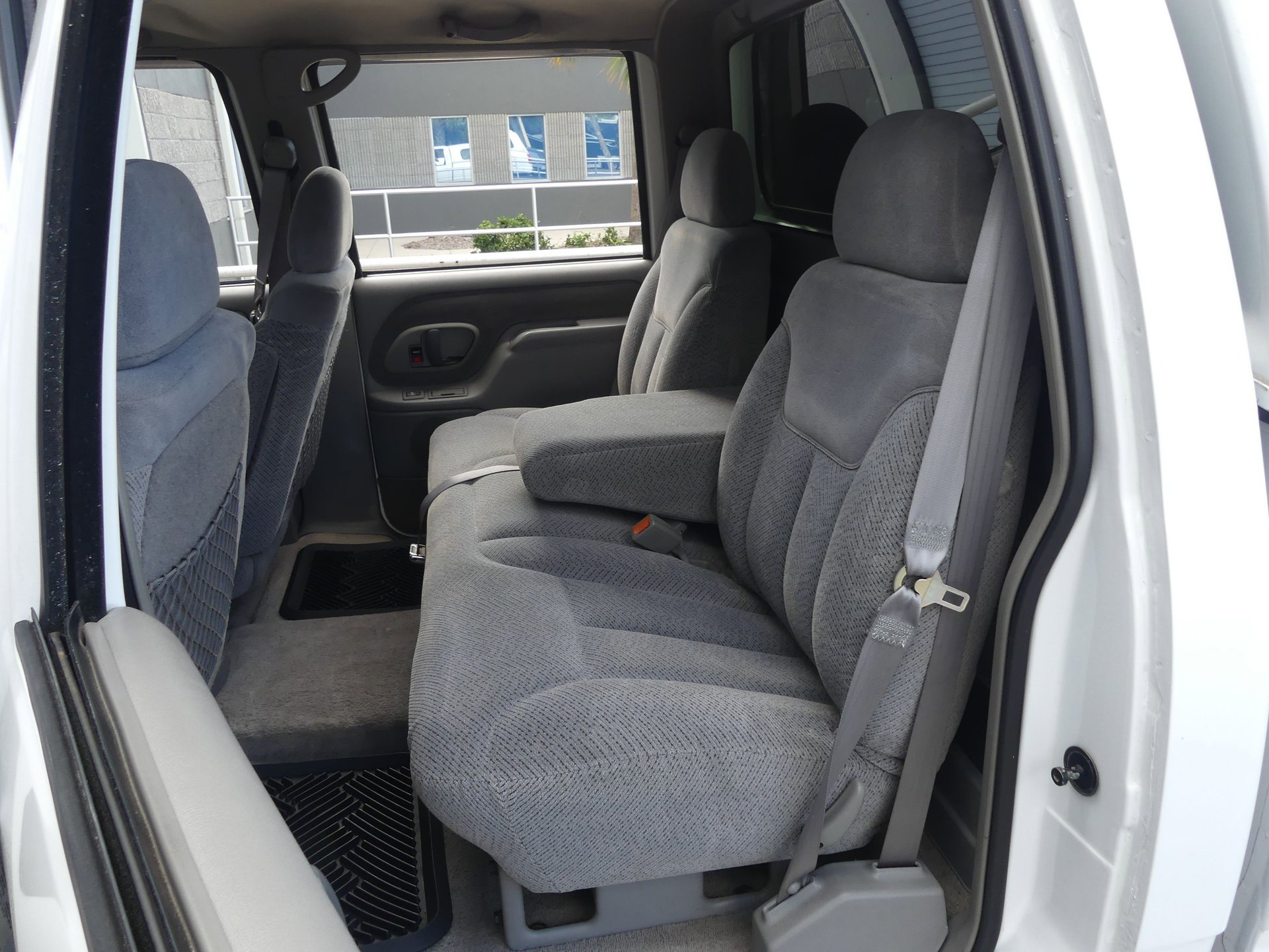 Used 2000 Chevrolet Silverado 3500 2WD Crew Cab image 66