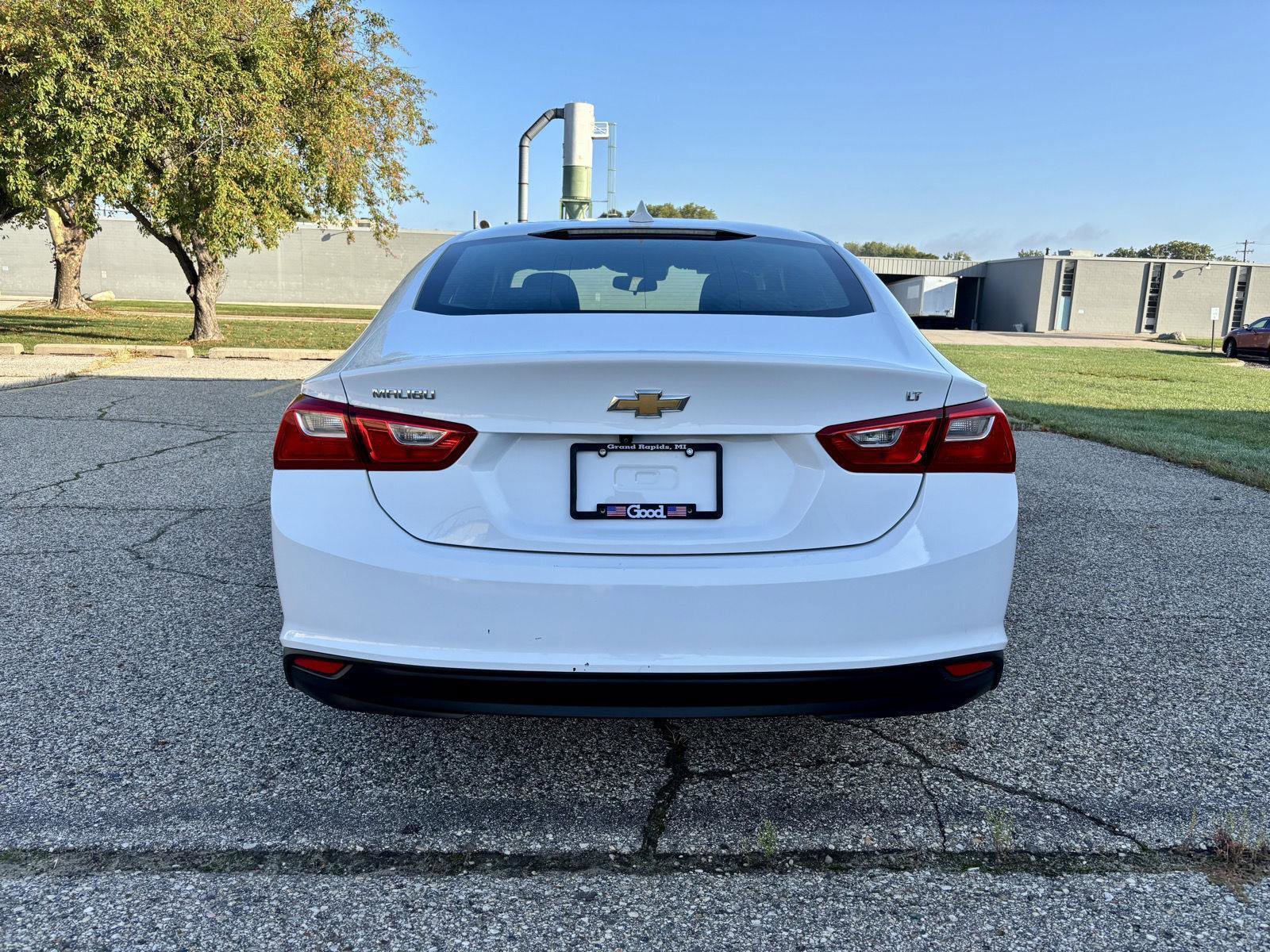 Used 2023 Chevrolet Malibu LT image 5