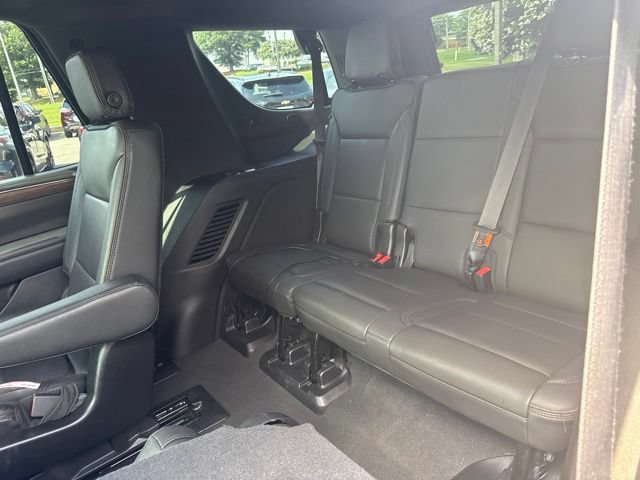 Used 2021 Chevrolet Tahoe High Country AWD/4WD image 12