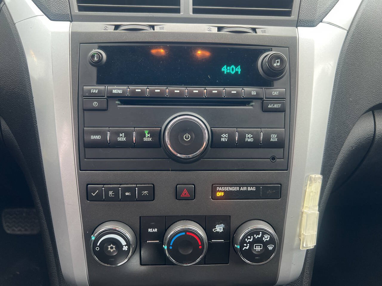 Used 2010 Chevrolet Traverse LT AWD/4WD image 16