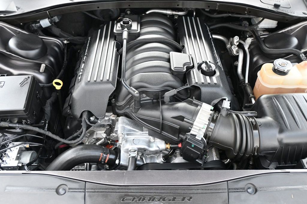 Used 2021 Dodge Charger Scat Pack w/ Dynamics Package RWD image 19