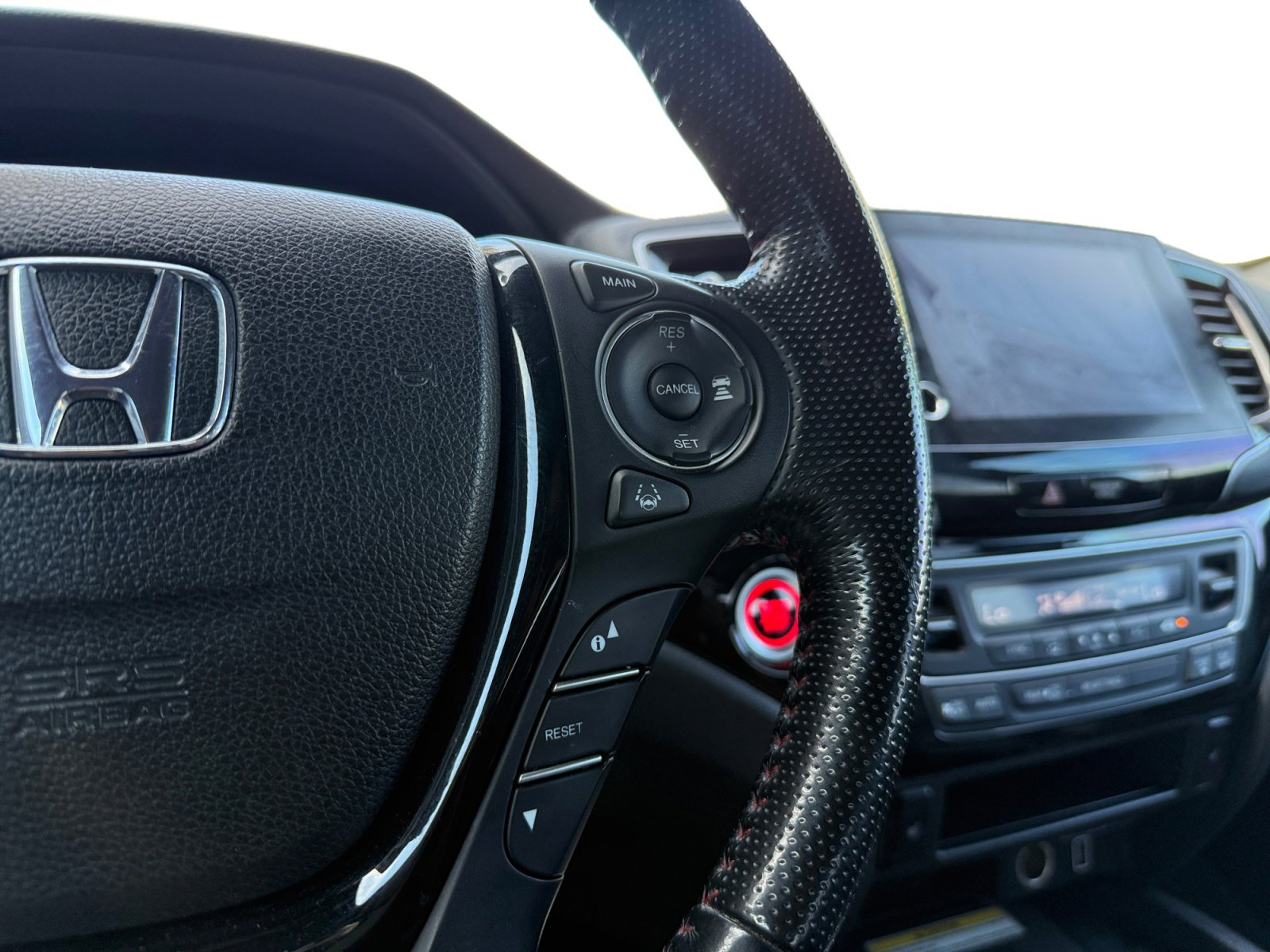 Used 2021 Honda Ridgeline Black Edition image 14