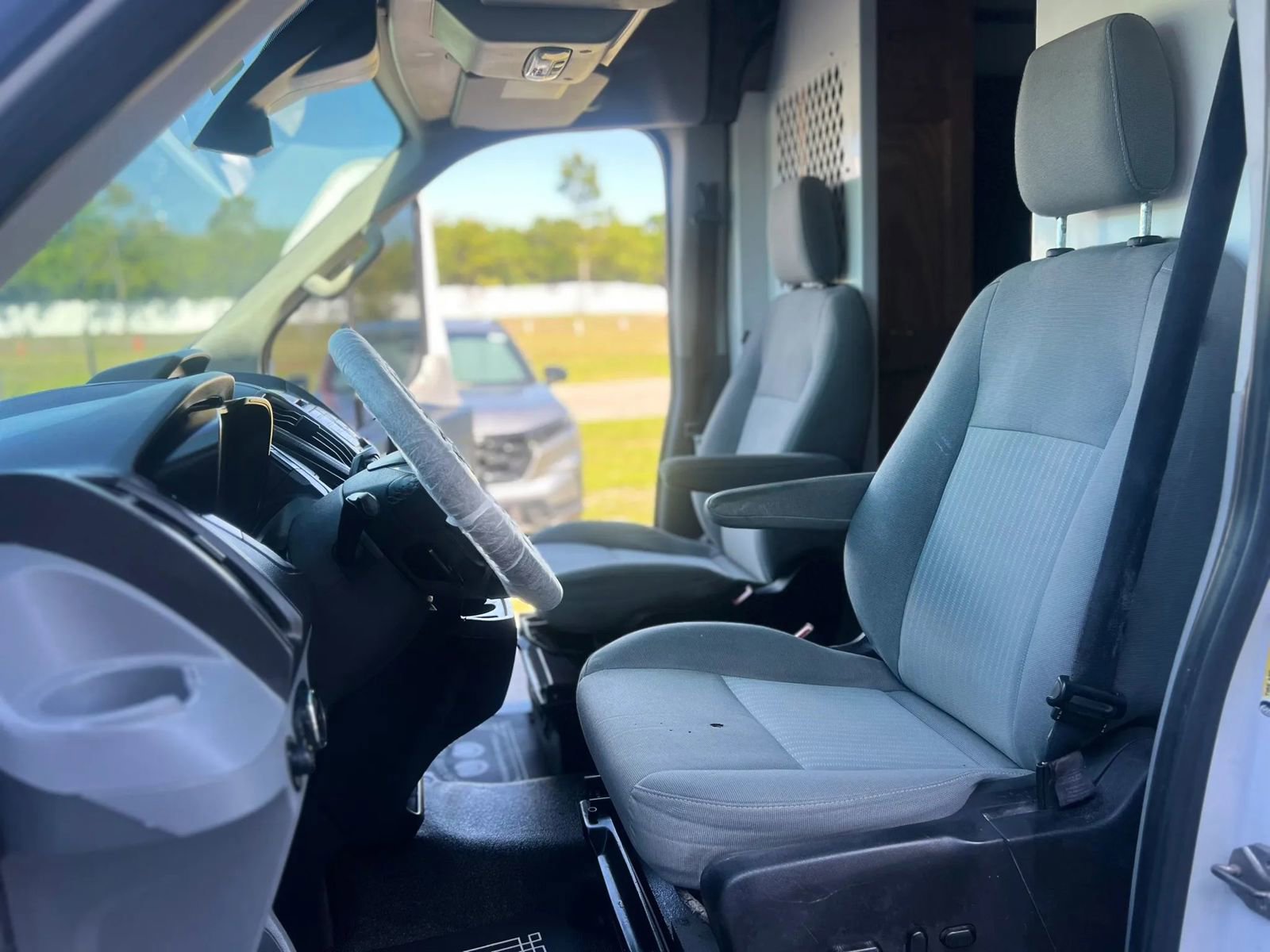 Used 2016 Ford Transit 150 130 Medium Roof w/ Interior Upgrade Package RWD image 8