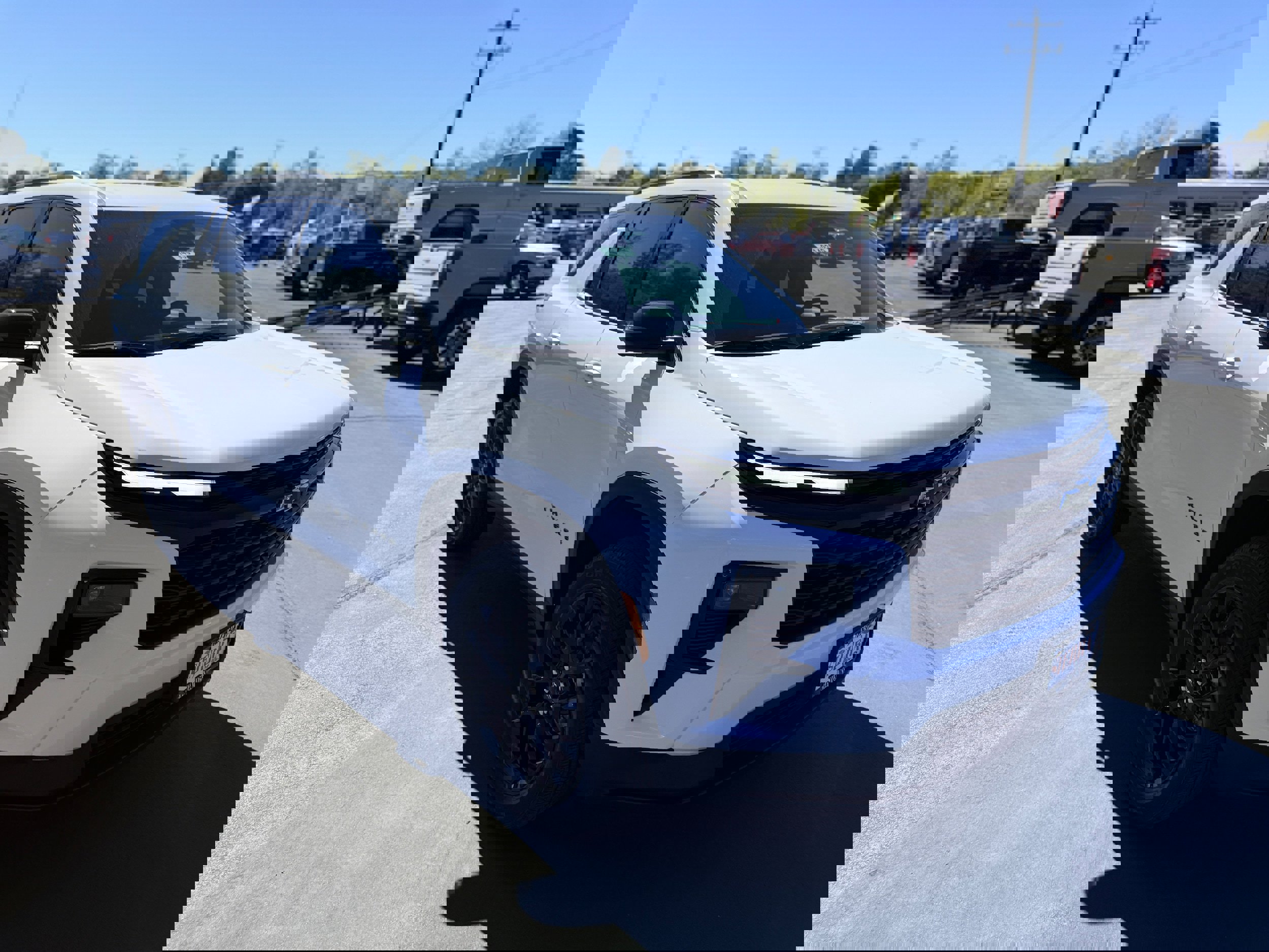 New 2026 Chevrolet Traverse LT w/ Midnight/Sport Edition AWD/4WD image 3