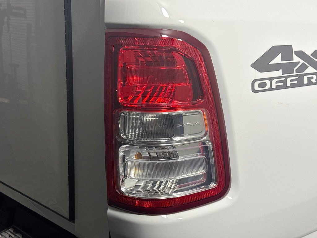 Used 2023 RAM 1500 Big Horn AWD/4WD image 33