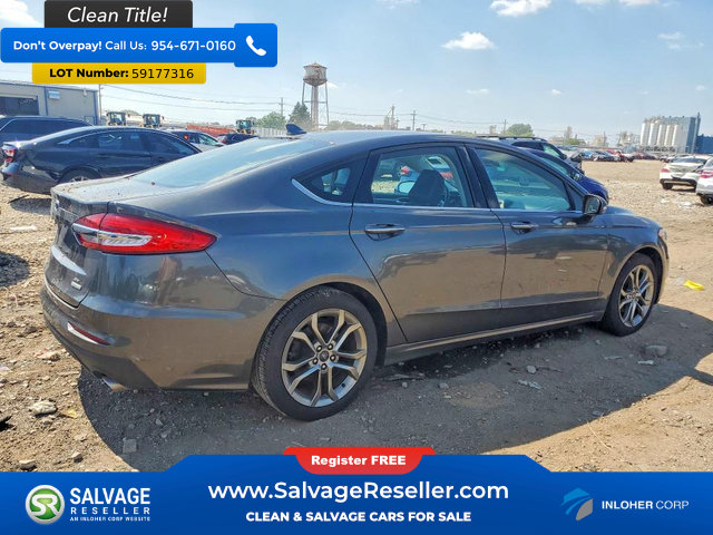 Used 2020 Ford Fusion SEL FWD image 4