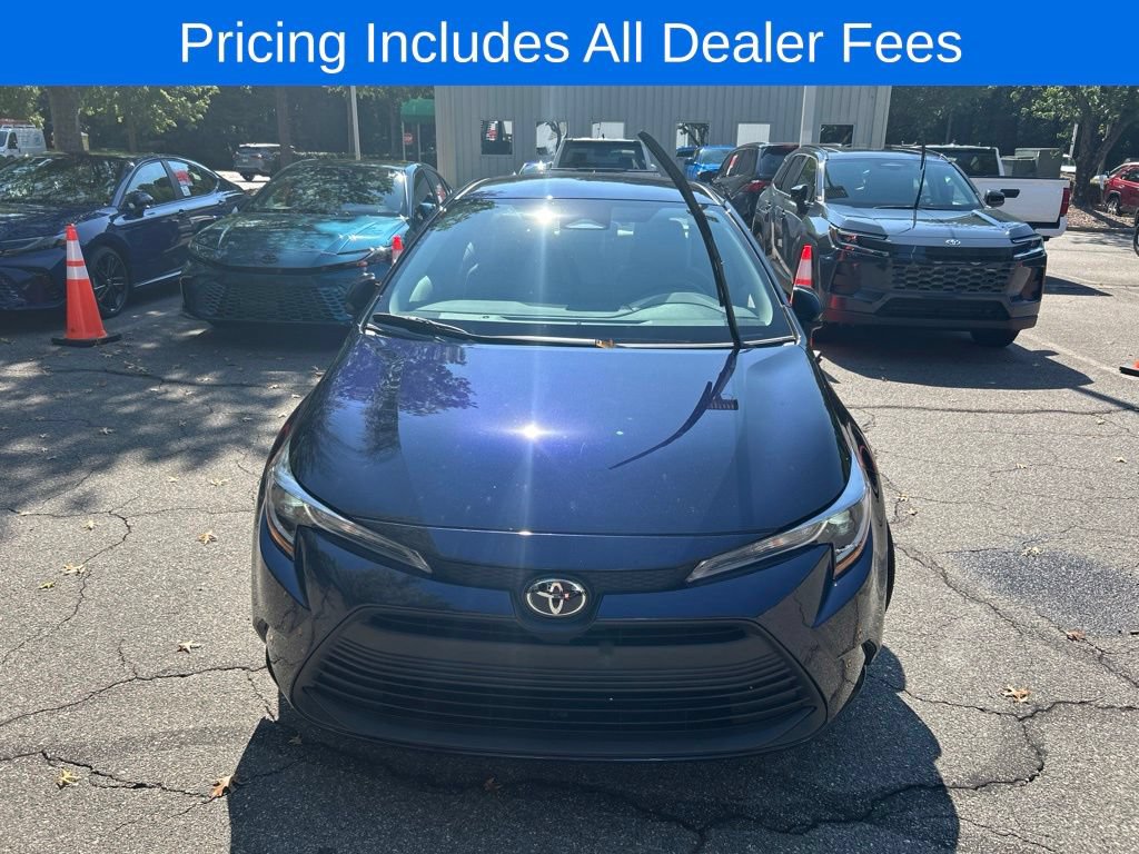 New 2027 Toyota Corolla LE FWD image 2