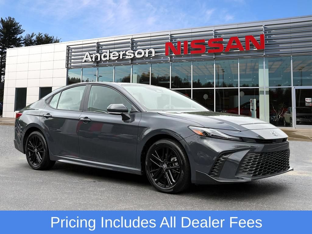Used 2025 Toyota Camry SE w/ Convenience Package