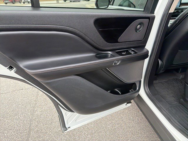 Certified 2023 Lincoln Aviator Reserve w/ Elements Package Plus image 23