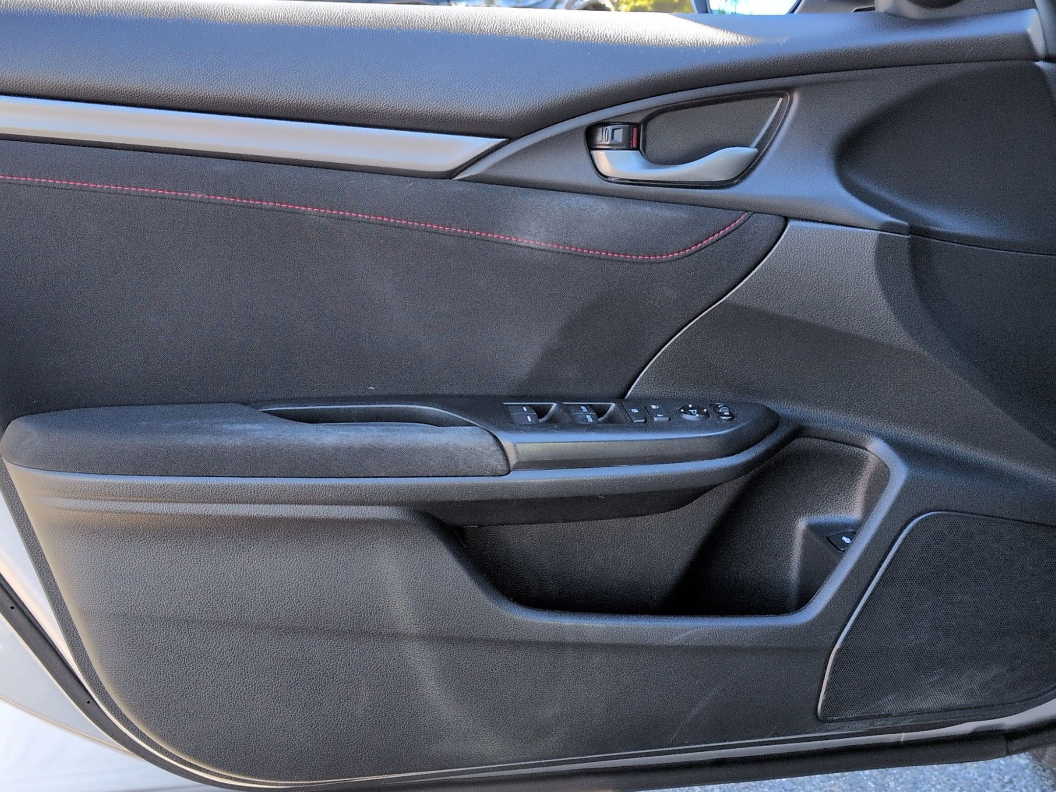 Used 2018 Honda Civic Si image 14