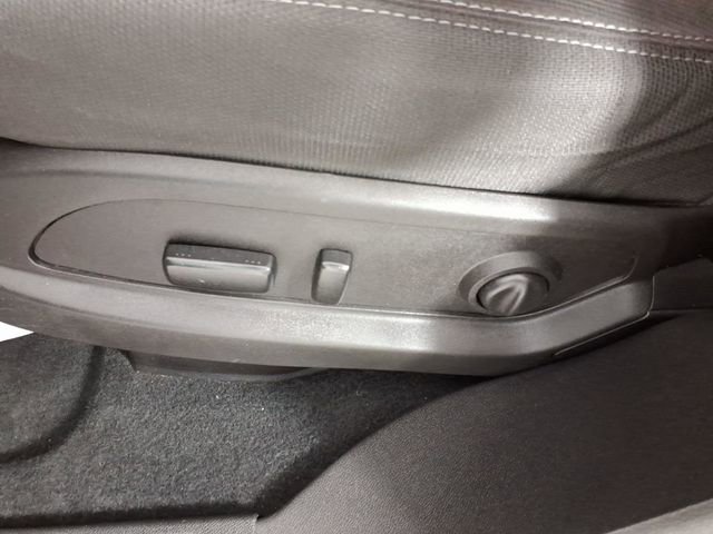 Used 2016 GMC Acadia SLE FWD image 14