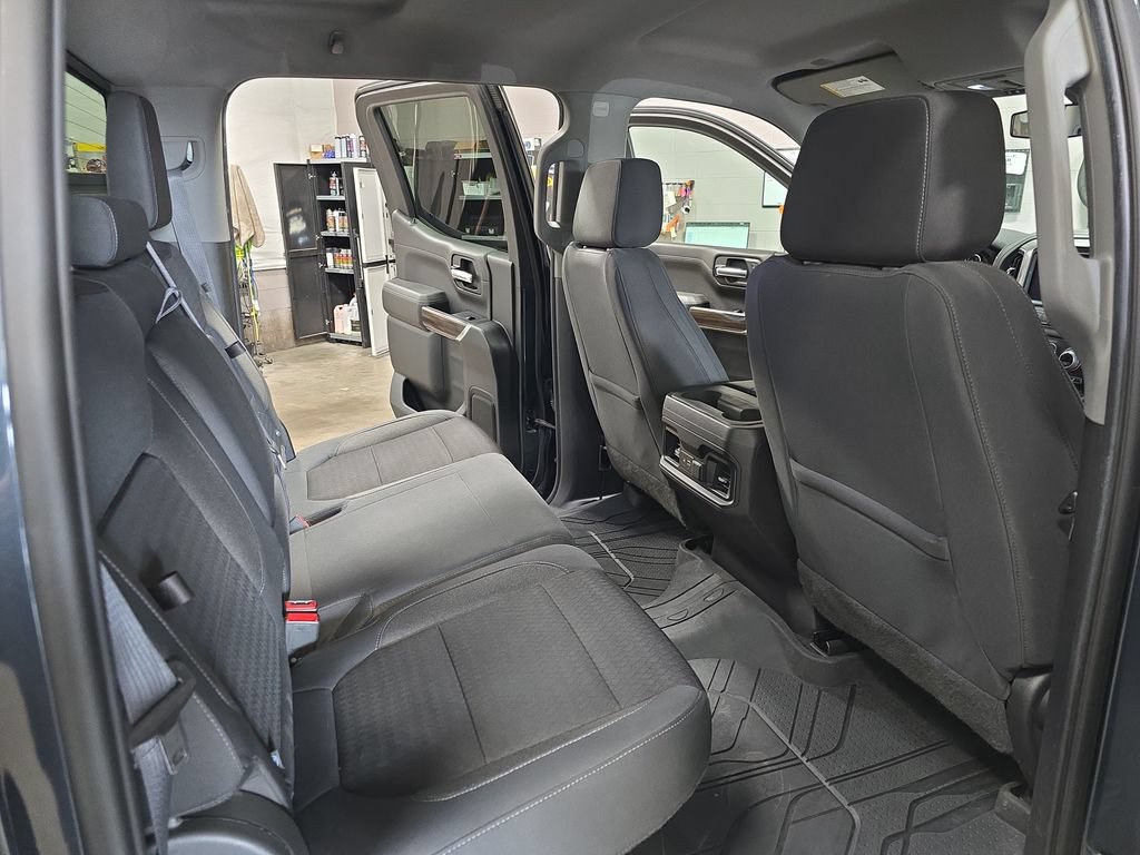 Used 2019 Chevrolet Silverado 1500 RST AWD/4WD image 11