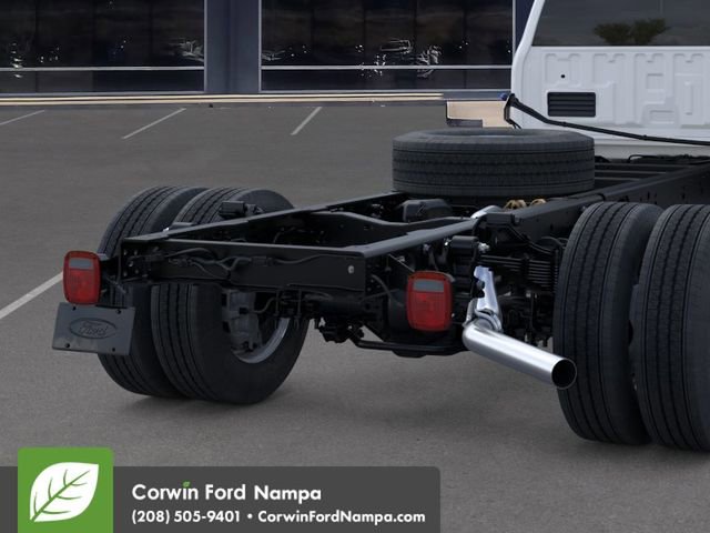 New 2025 Ford F600 4x4 Regular Cab Super Duty w/ XL Chrome Package image 21