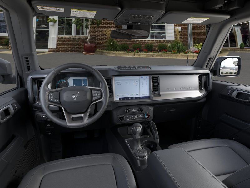 New 2025 Ford Bronco Badlands AWD/4WD image 9