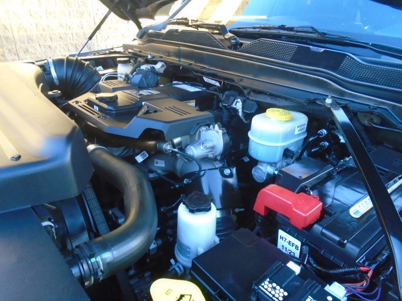 Used 2021 RAM 3500 Laramie w/ Night Edition image 58