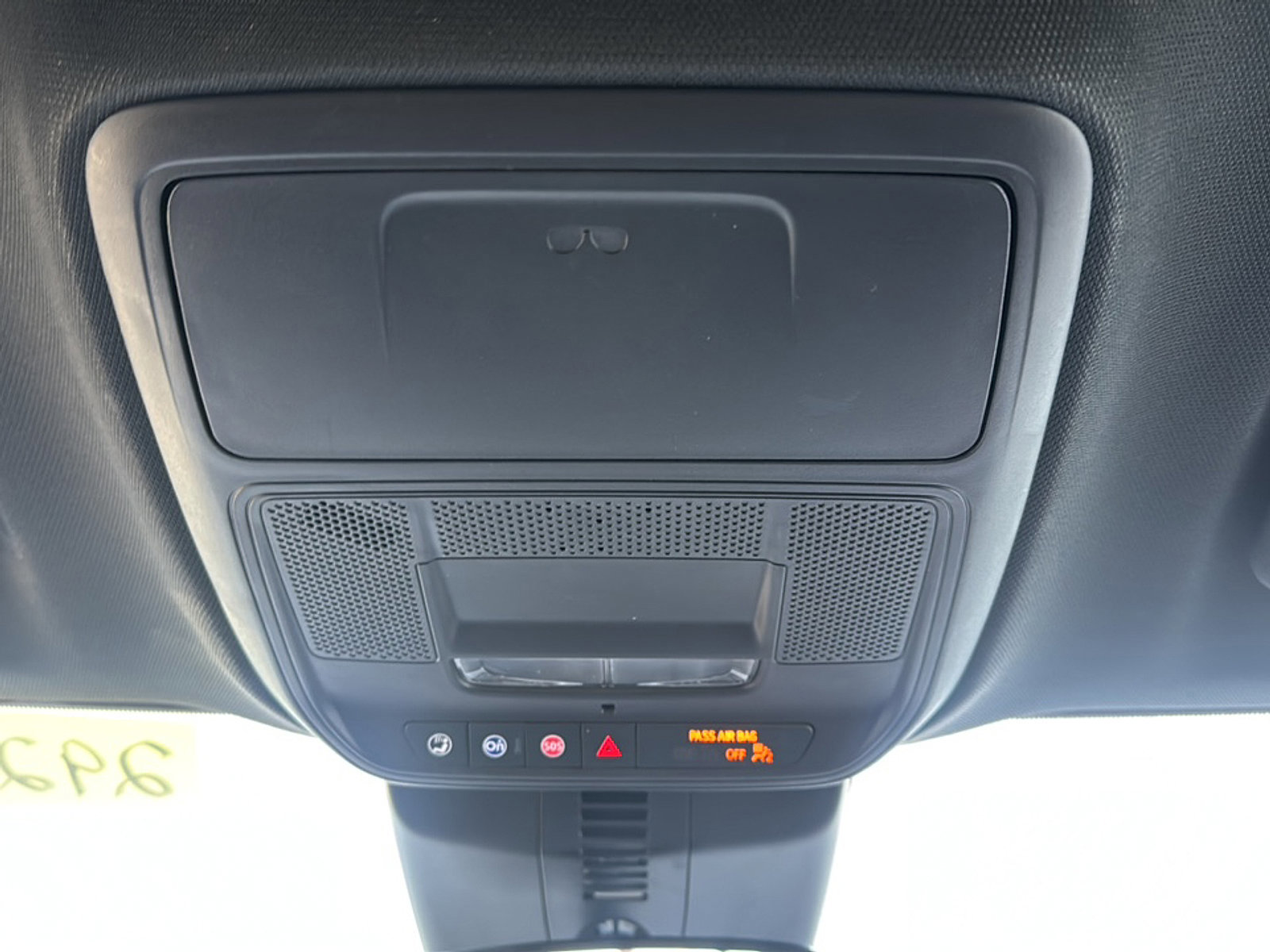 Used 2024 Chevrolet Traverse Z71 w/ LPO, Floor Liner Package image 39