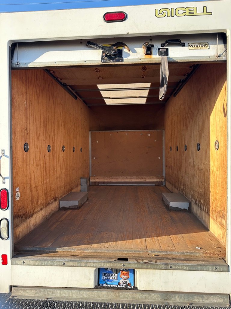 Used 2014 GMC Savana 3500 image 8