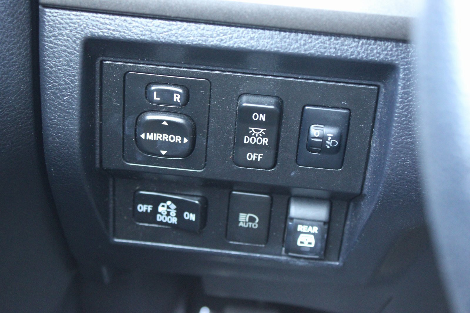 Used 2020 Toyota Tundra SR5 w/ TRD Sport Package image 16