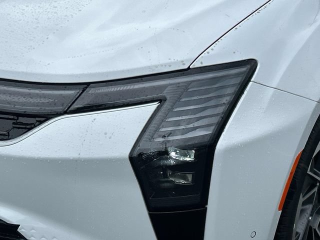 New 2027 Chrysler Pacifica Limited FWD image 9