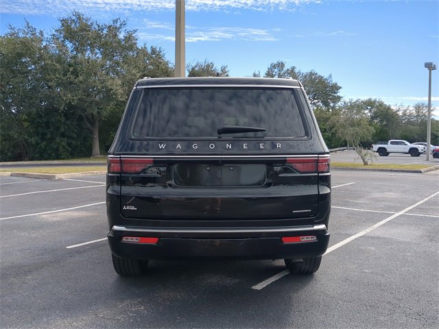 Used 2024 Jeep Wagoneer Series II w/ Flexible Seating Group image 5
