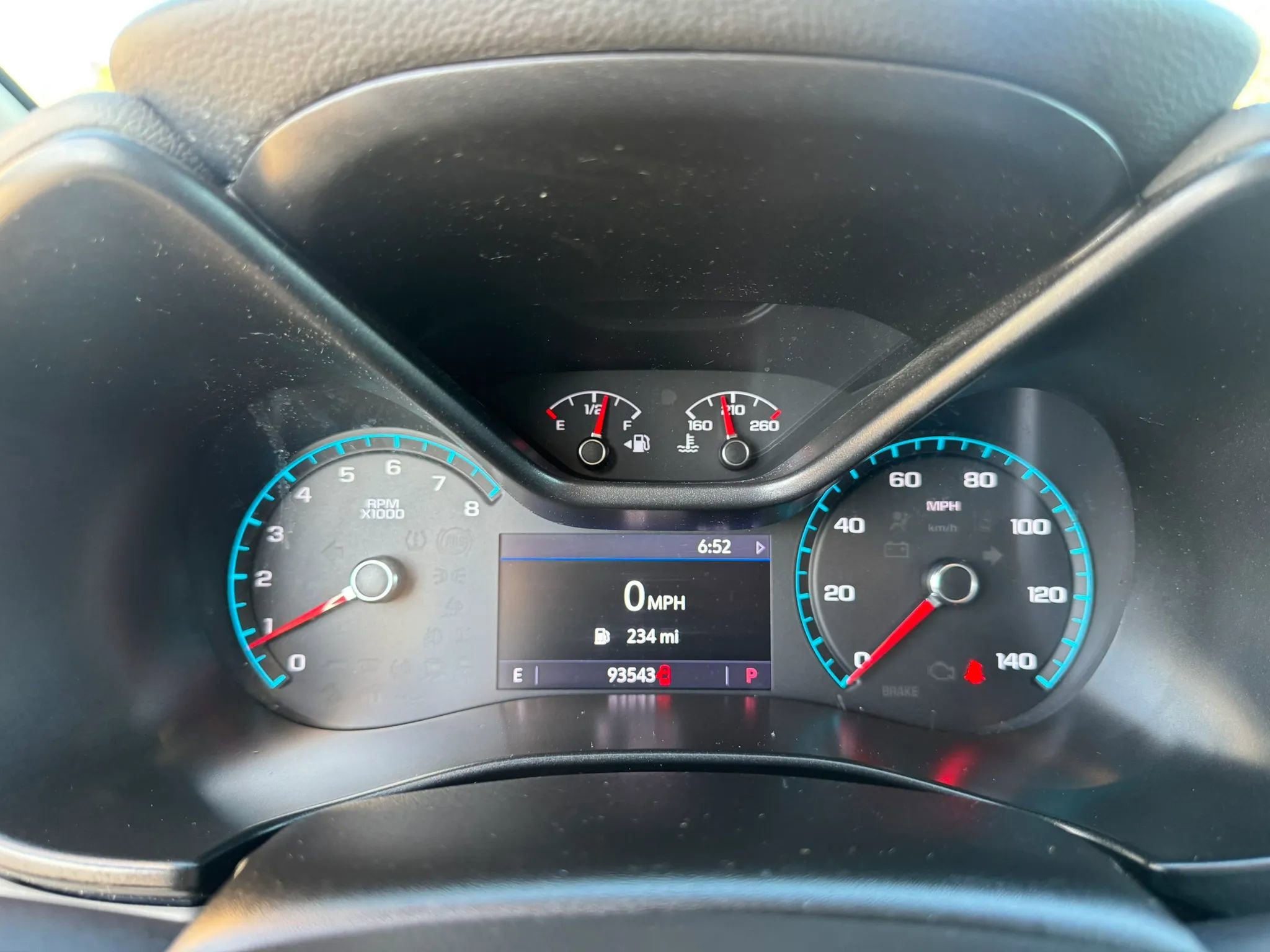 Used 2020 Chevrolet Colorado LT w/ Safety Package image 19