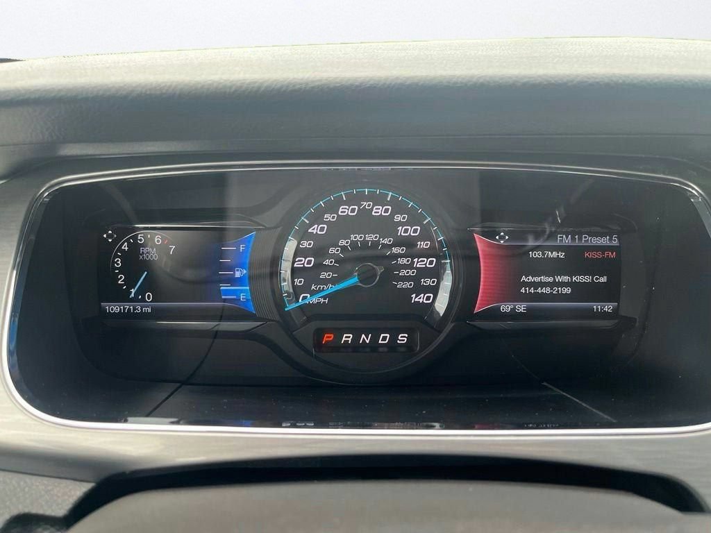 Used 2014 Ford Taurus SEL w/ Equipment Group 201A FWD image 20