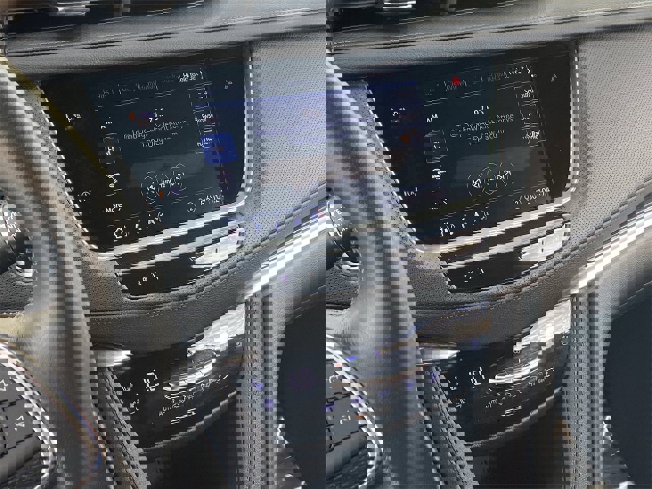 Certified 2022 Cadillac XT5 Premium Luxury w/ LPO, Floor Liner Package image 28