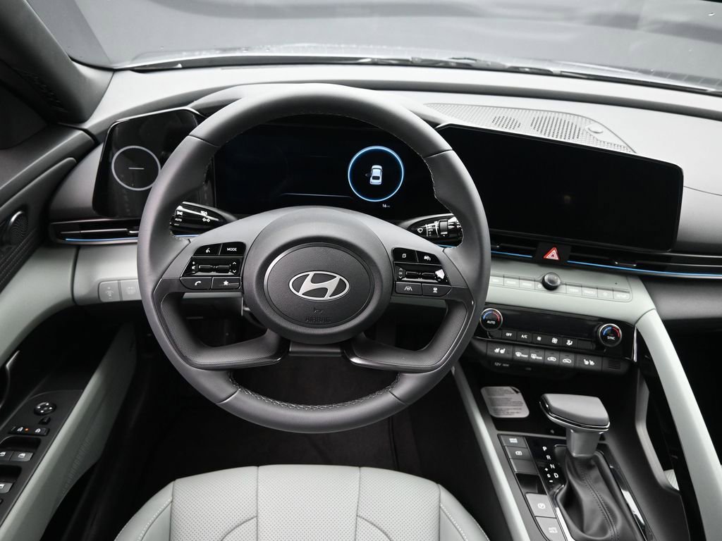 New 2026 Hyundai Elantra Limited w/ Cargo Package image 22