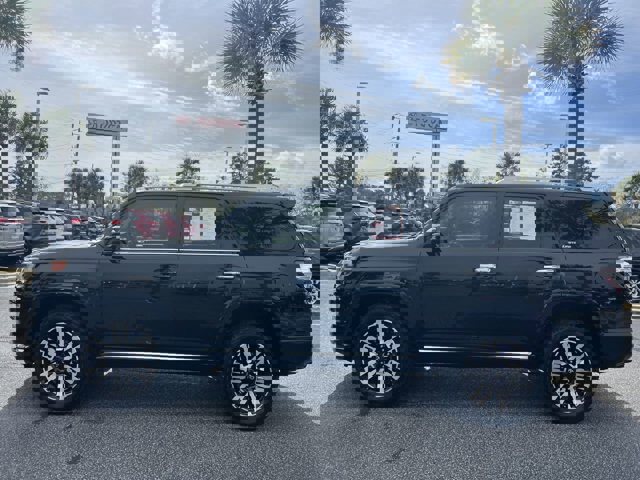 Used 2023 Toyota 4Runner Limited image 7
