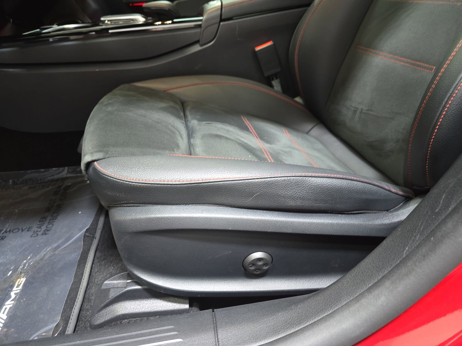 Used 2023 Mercedes-Benz CLA 250 4MATIC image 26