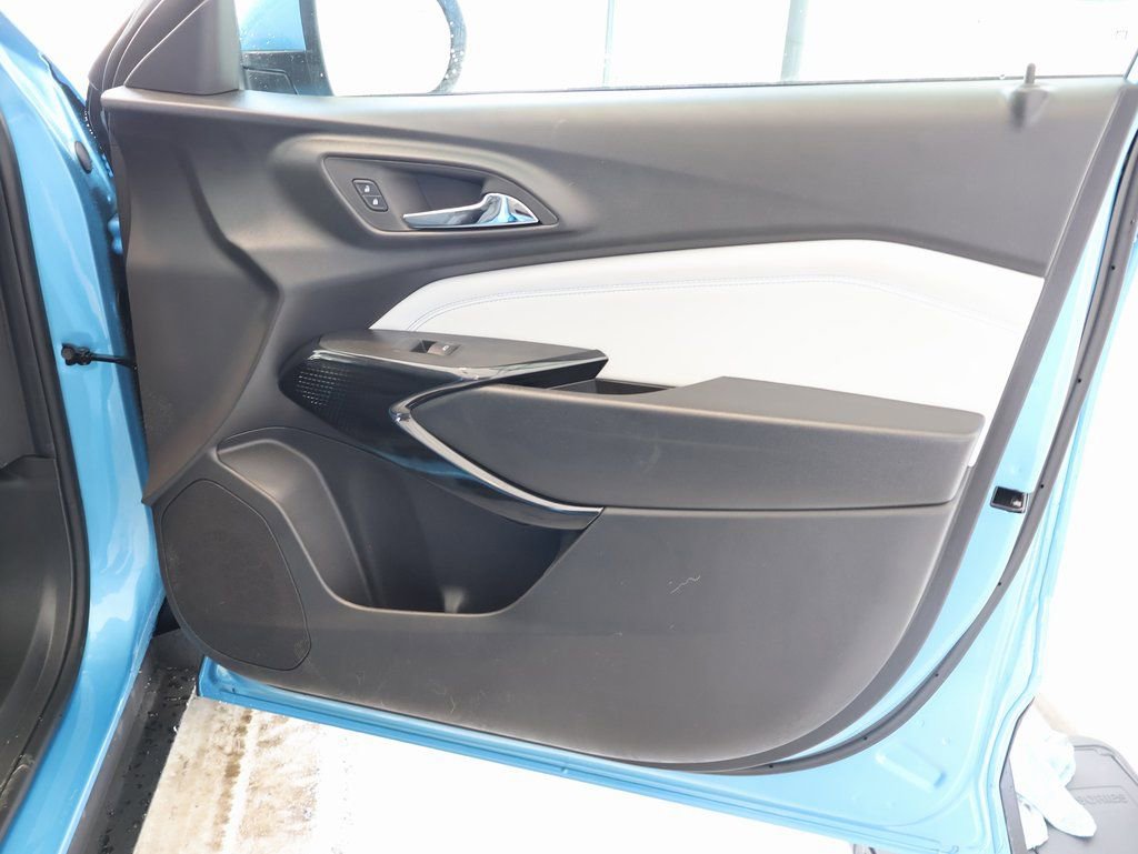 New 2026 Chevrolet Trax LT w/ Driver Confidence Package image 30