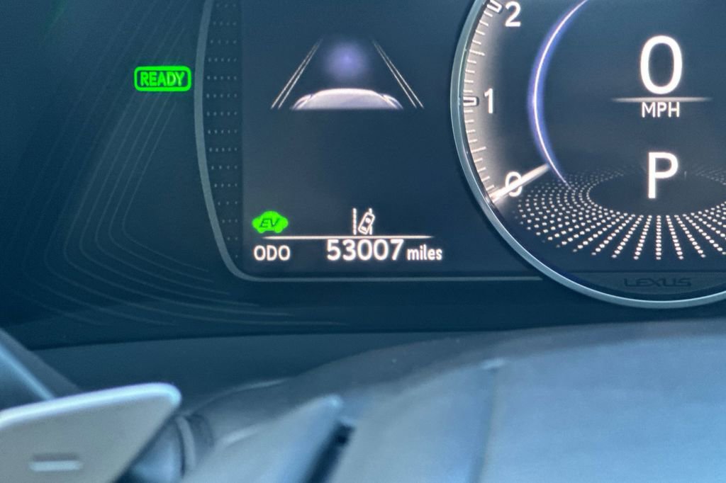 Certified 2020 Lexus ES 300h w/ Premium Package image 26