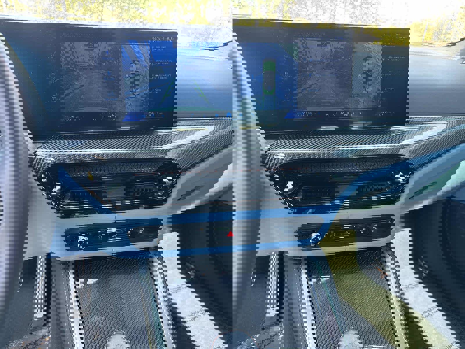 Used 2025 BMW M4 xDrive Competition w/ Carbon Package image 23